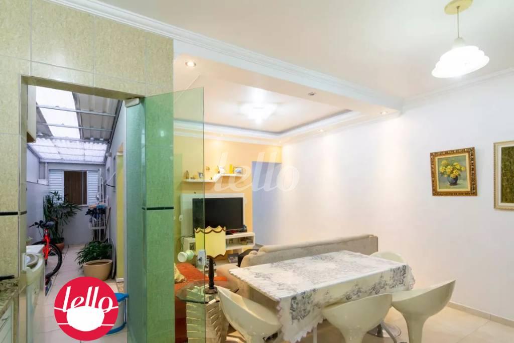 SALA de Apartamento à venda, Padrão com 76 m², 3 quartos e 1 vaga em Vila Metalúrgica - Santo André
