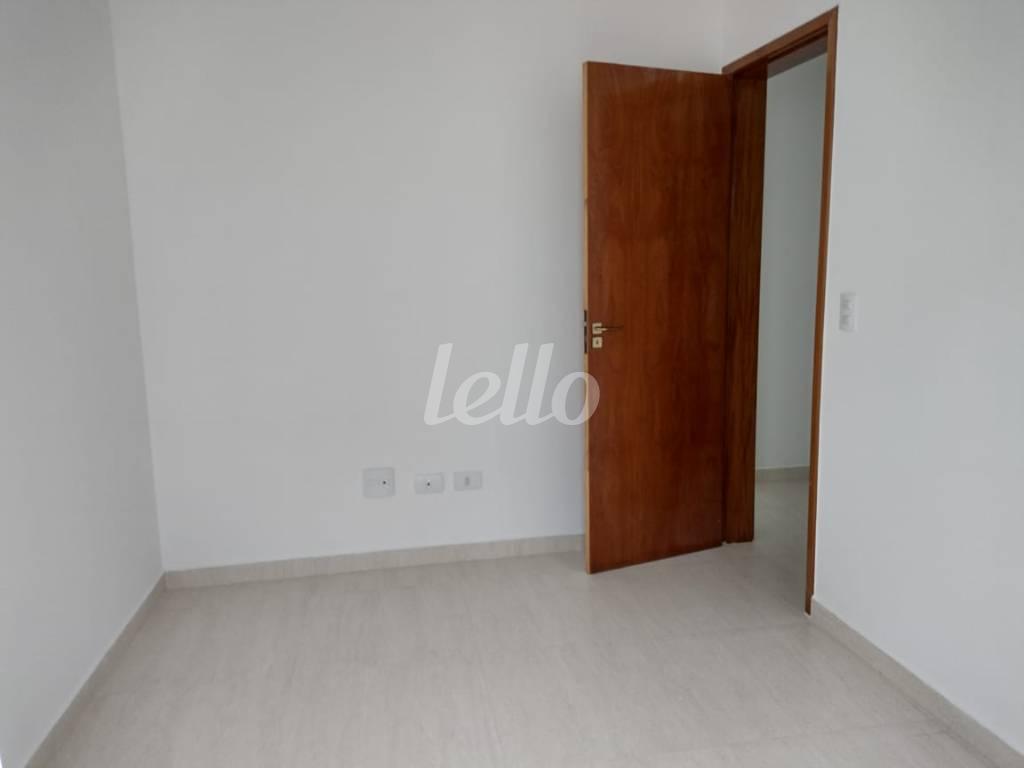 DORMITÓRIO de Apartamento à venda, Padrão com 41 m², 2 quartos e 1 vaga em Vila Guiomar - Santo André