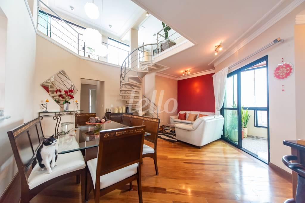 SALA de Apartamento à venda, cobertura - Padrão com 250 m², 4 quartos e 4 vagas em Vila Santa Terezinha - São Bernardo do Campo