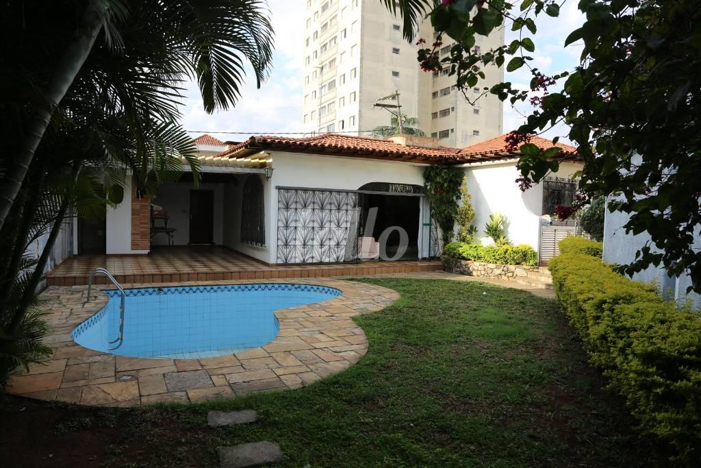 PISCINA de Casa à venda, térrea com 267 m², 3 quartos e 4 vagas em Mooca - São Paulo