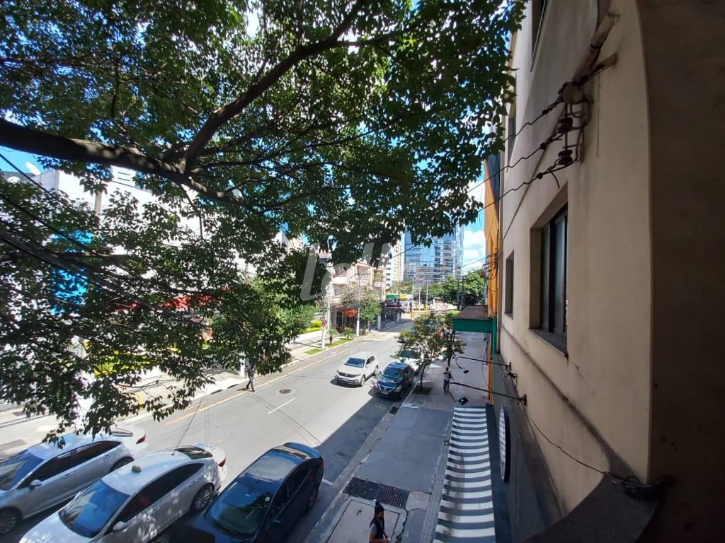 VISTA DA RUA de Prédio Comercial para alugar, Monousuário com 800 m², e em Pinheiros - São Paulo