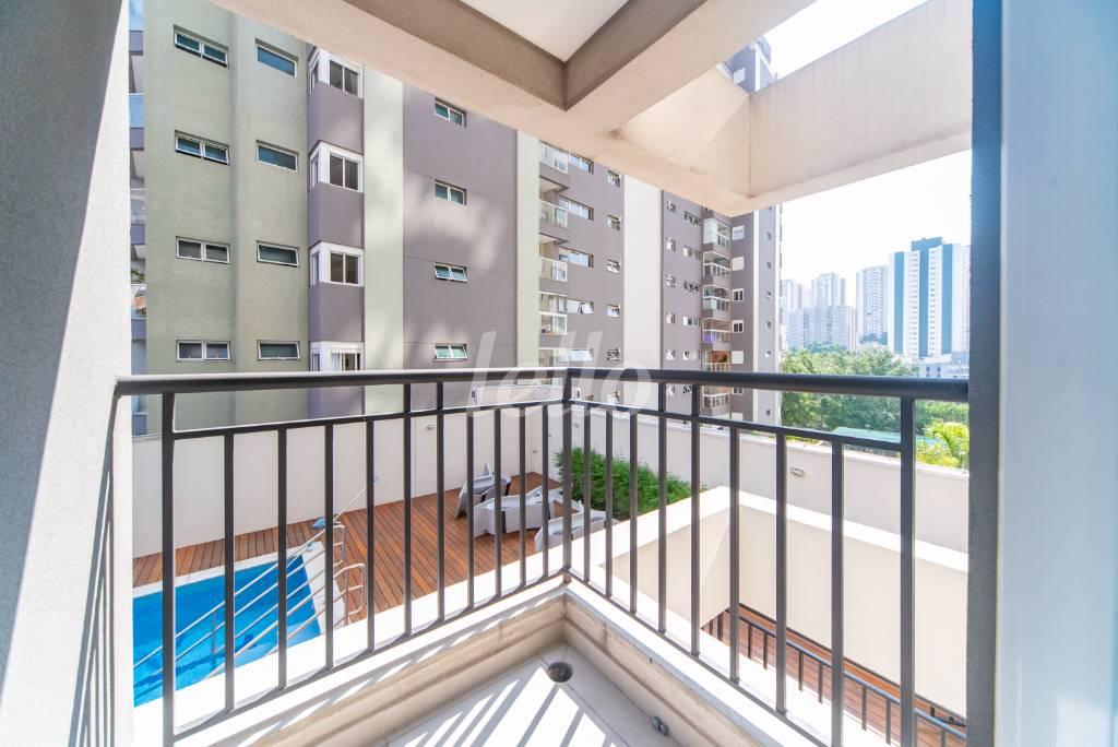 VARANDA SUÍTE 2 de Apartamento à venda, Padrão com 65 m², 2 quartos e 2 vagas em Jardim - Santo André