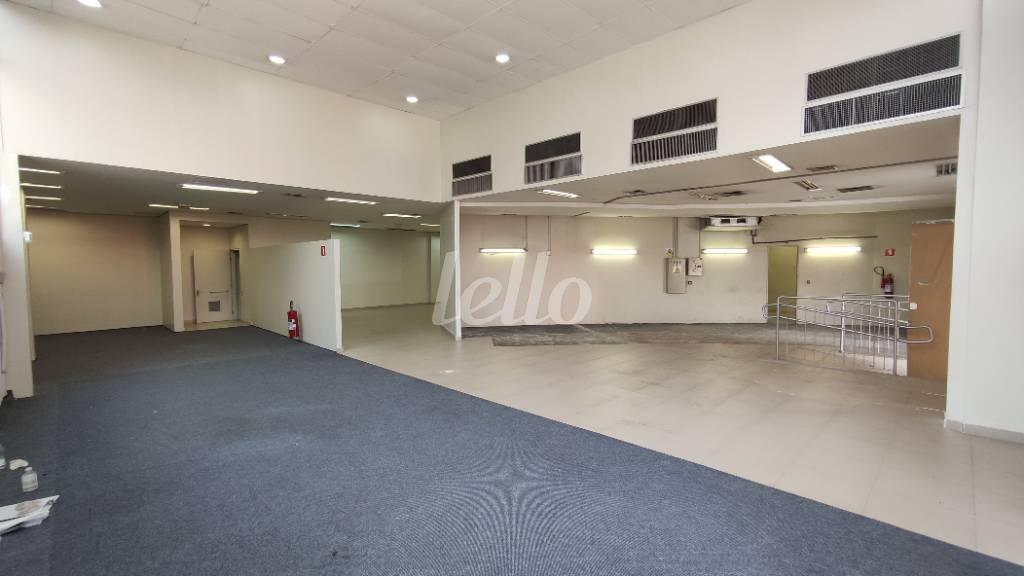 SALÃO de Salão para alugar, Padrão com 672 m², e 15 vagas em Vila Guilherme - São Paulo