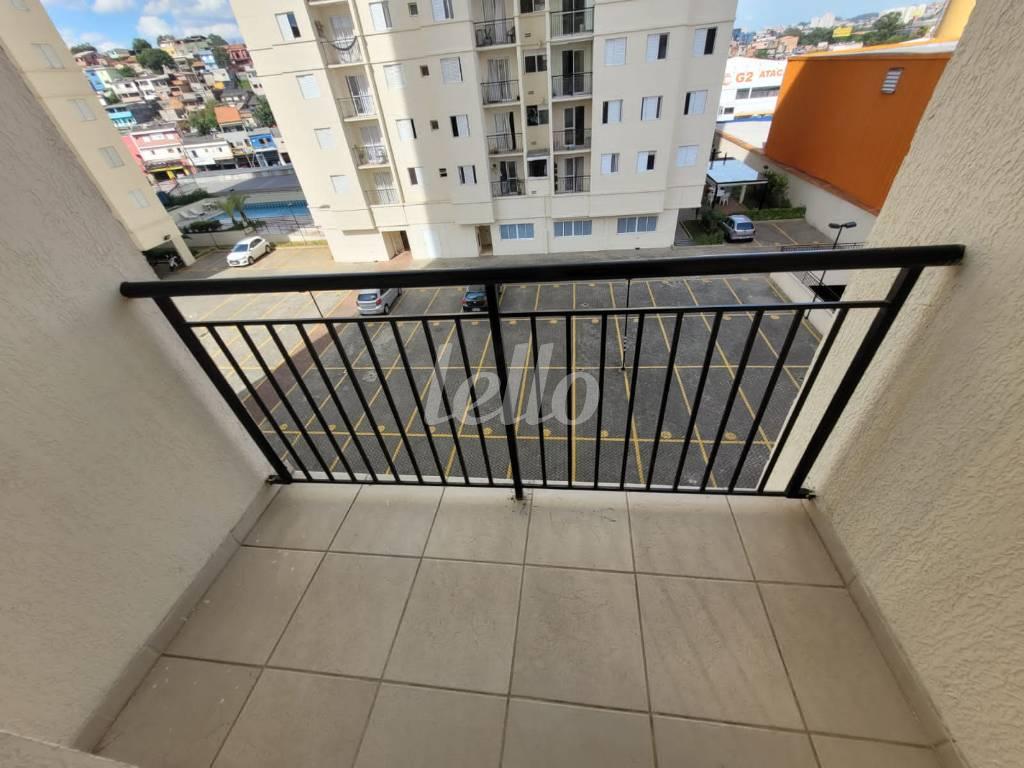 VARANDA de Apartamento à venda, Padrão com 59 m², 3 quartos e 1 vaga em Jardim Monte Líbano - Santo André