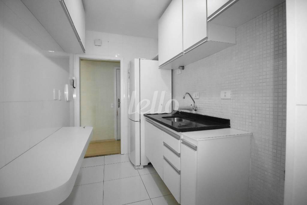 COZINHA de Apartamento à venda, Padrão com 50 m², 2 quartos e 1 vaga em Chora Menino - São Paulo