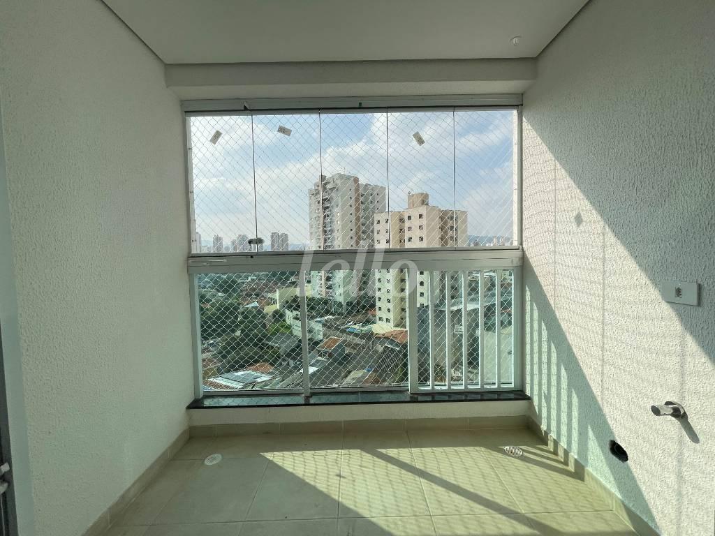 VARANDA de Apartamento à venda, Padrão com 55 m², 2 quartos e 1 vaga em Santa Teresinha - São Paulo