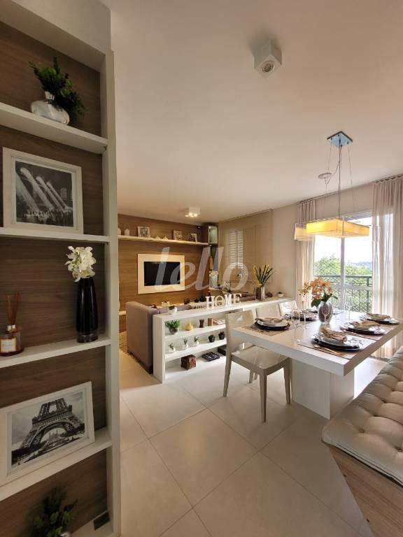 SALA de Apartamento à venda, Padrão com 57 m², 3 quartos e 1 vaga em Vila Valparaíso - Santo André