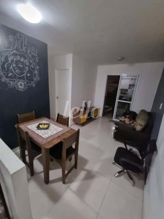 SALA de Apartamento à venda, Padrão com 46 m², 2 quartos e 1 vaga em Jardim Monte Líbano - Santo André