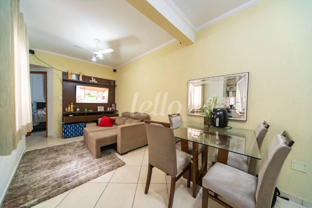 SALA de Apartamento para alugar, Padrão com 102 m², 2 quartos e 1 vaga em Vila Leopoldina - Santo André