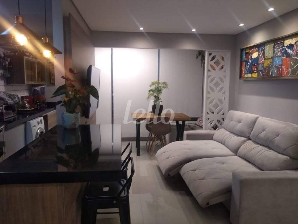 SALA de Apartamento à venda, Padrão com 68 m², 2 quartos e 1 vaga em Ipiranga - São Paulo