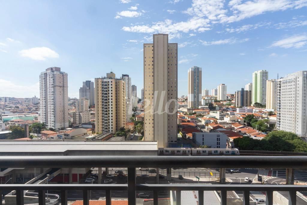 VISTA DA SACADA de Apartamento à venda, Padrão com 48 m², 2 quartos e 1 vaga em Vila Dom Pedro Ii - São Paulo