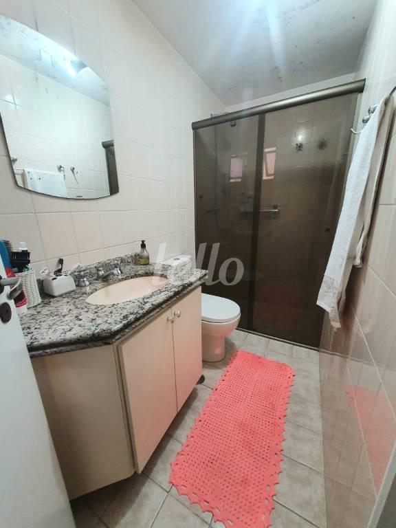BANHEIRO de Apartamento à venda, Padrão com 76 m², 3 quartos e 1 vaga em Sítio Pinheirinho - São Paulo