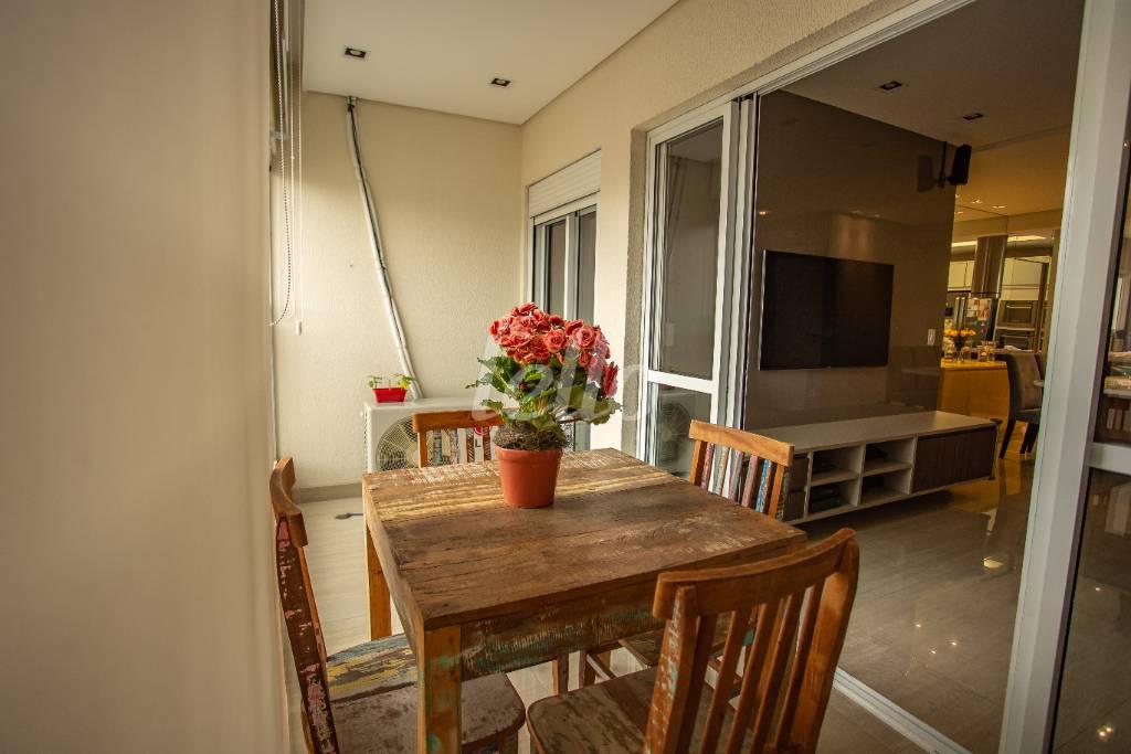 VARANDA GOURMET de Apartamento à venda, Padrão com 96 m², 3 quartos e 3 vagas em Vila Valparaíso - Santo André