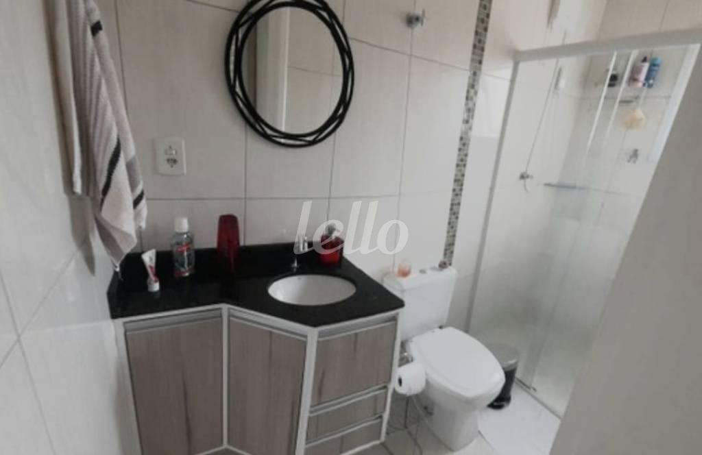 BANHEIRO de Apartamento à venda, cobertura - Padrão com 100 m², 2 quartos e 2 vagas em Utinga - Santo André