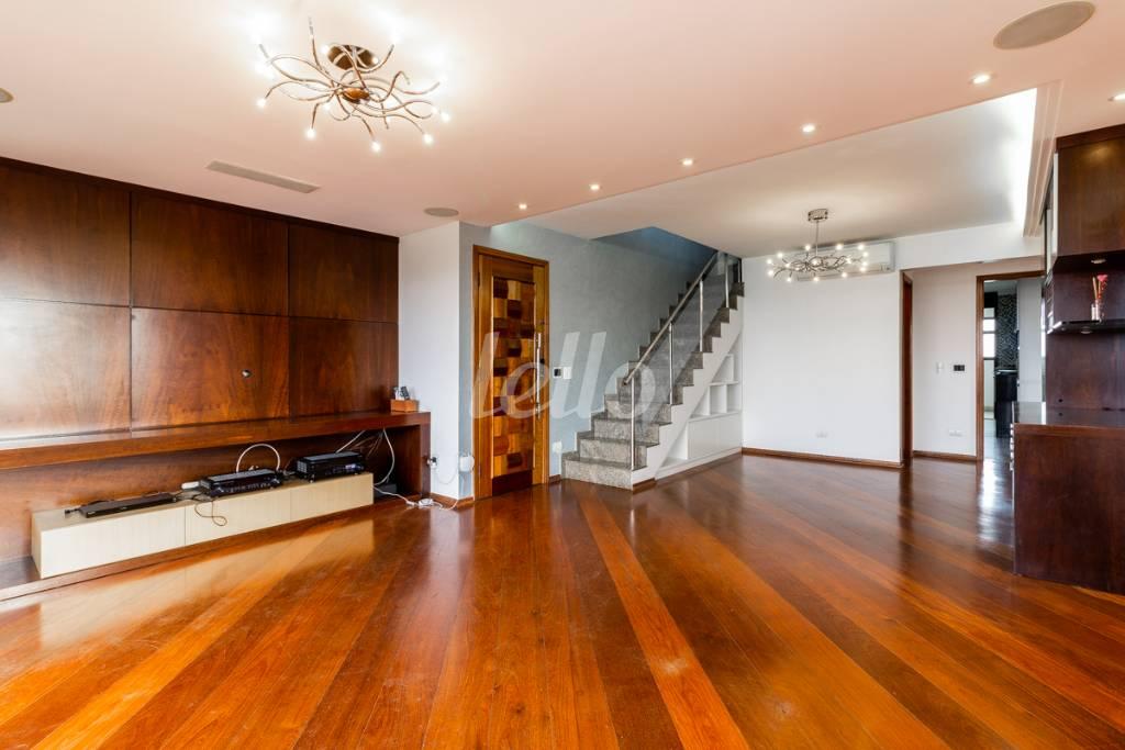 SALA de Apartamento à venda, Duplex com 300 m², 4 quartos e 4 vagas em Bela Aliança - São Paulo