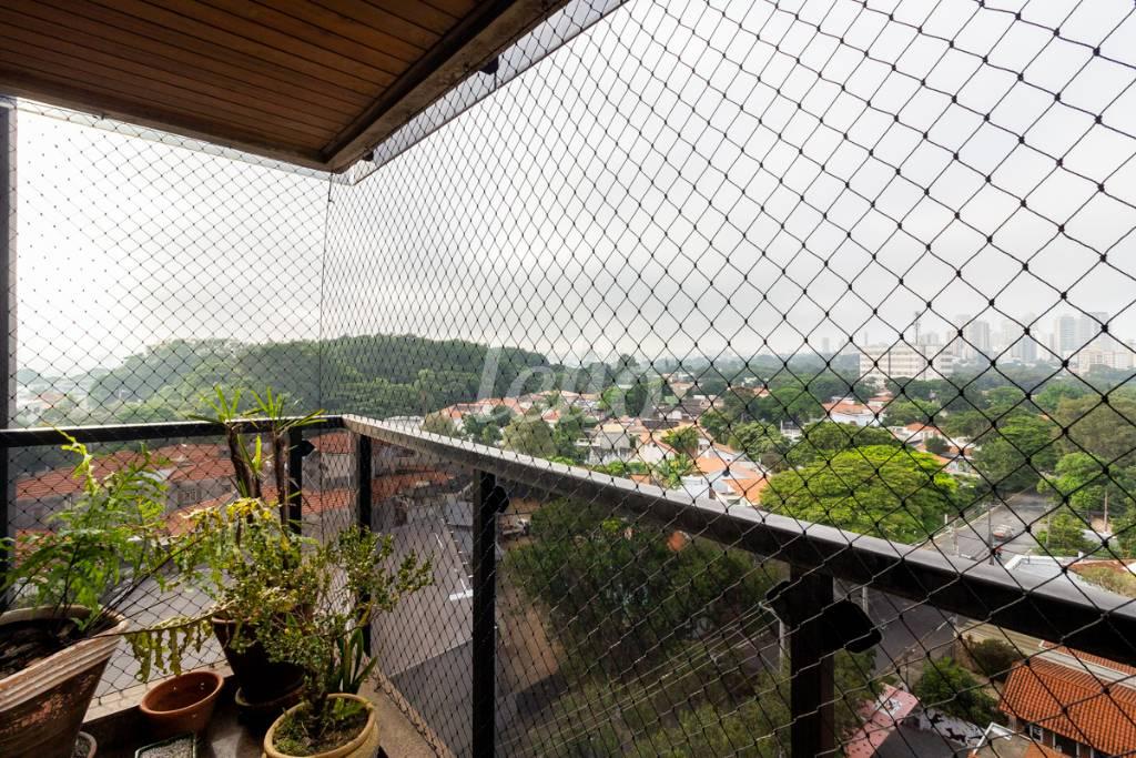 SACADA de Apartamento à venda, Duplex com 300 m², 4 quartos e 4 vagas em Bela Aliança - São Paulo
