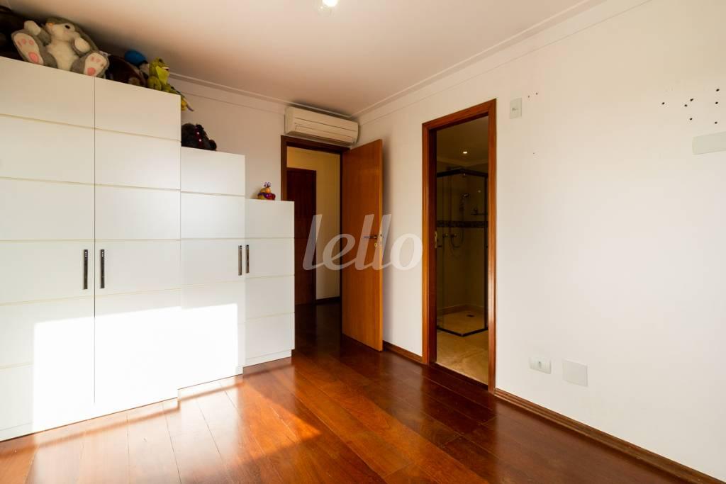 SUÍTE 2 de Apartamento à venda, Duplex com 300 m², 4 quartos e 4 vagas em Bela Aliança - São Paulo