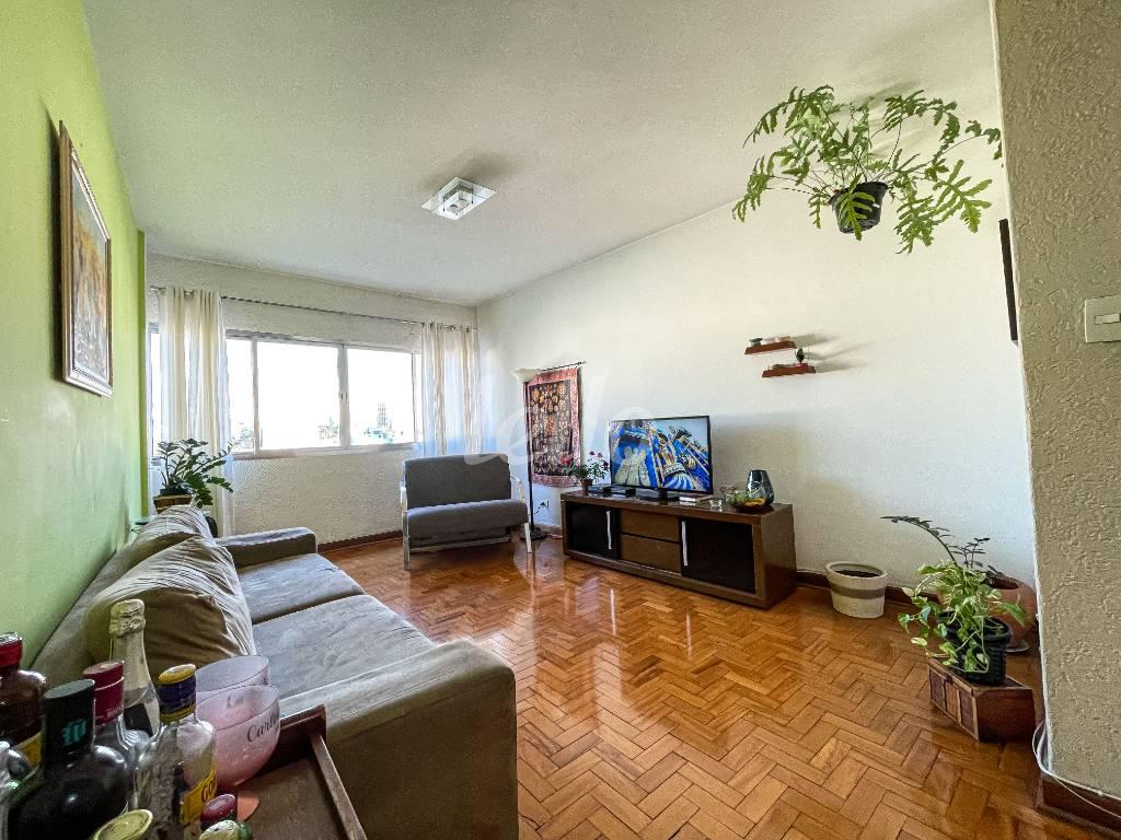 SALA DOIS AMBIENTES de Apartamento à venda, Padrão com 120 m², 2 quartos e em Bela Vista - São Paulo