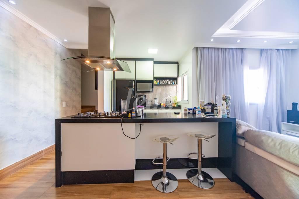 COZINHA de Apartamento à venda, cobertura - Padrão com 140 m², 2 quartos e 2 vagas em Vila Valparaíso - Santo André