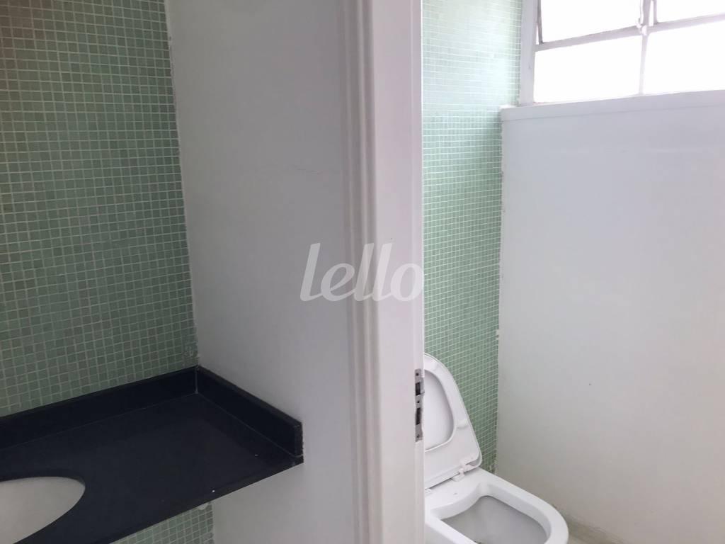 WC de Salão para alugar, Padrão com 80 m², e em Sumaré - São Paulo