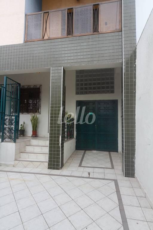 GARAGEM de Casa para alugar, sobrado com 350 m², e 2 vagas em Alto da Moóca - São Paulo