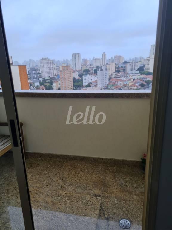 VARANDA de Apartamento à venda, Padrão com 82 m², 3 quartos e 2 vagas em Vila Monumento - São Paulo