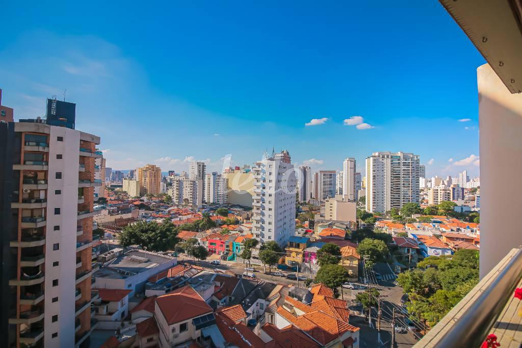 VISTA de Apartamento à venda, Padrão com 163 m², 3 quartos e 3 vagas em Aclimação - São Paulo