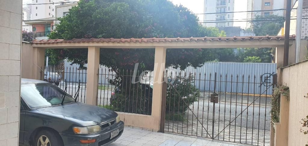 ENTRADA de Casa à venda, térrea com 112 m², 3 quartos e 6 vagas em Mooca - São Paulo