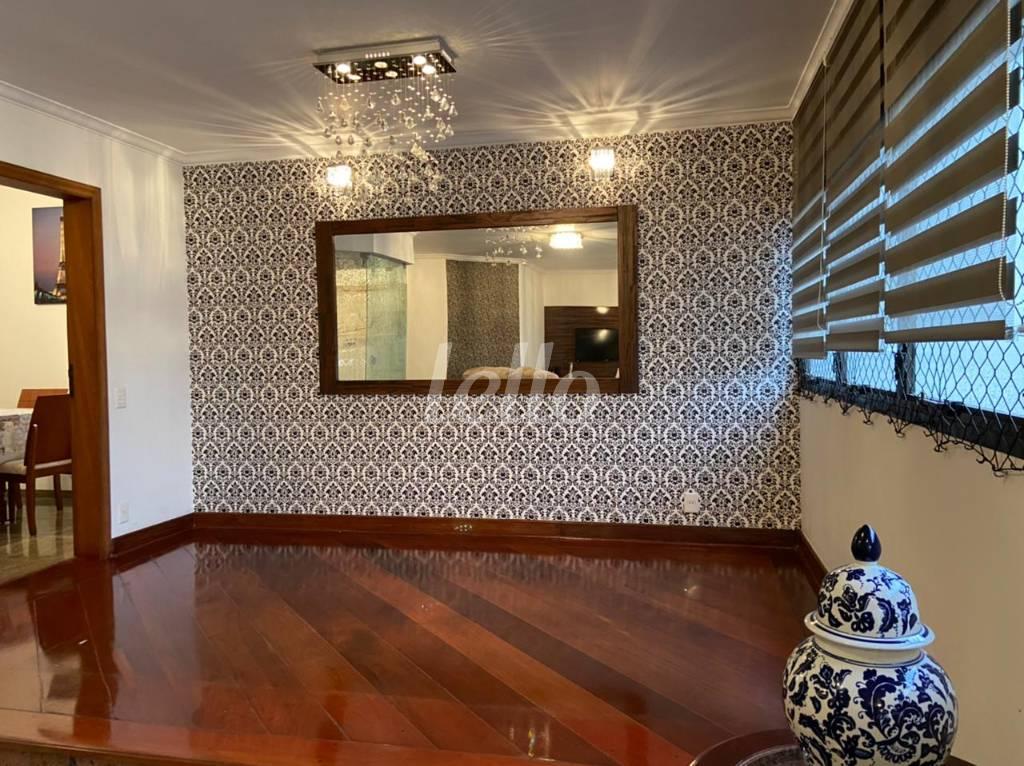 SALA de Apartamento à venda, Padrão com 195 m², 4 quartos e 3 vagas em Vila Santo Estevão - São Paulo