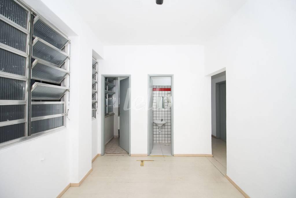 RECEPÇÃO de Sala / Conjunto para alugar, Padrão com 130 m², e em Paraíso - São Paulo