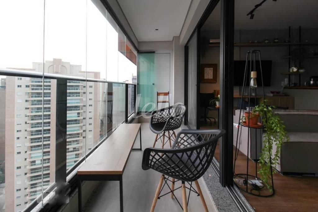 VARANDA de Apartamento para alugar, Studio com 40 m², 1 quarto e 1 vaga em Itaim Bibi - São Paulo