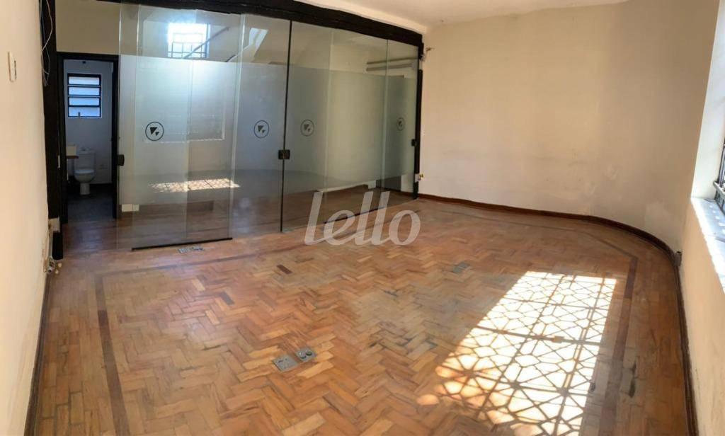SALA de Casa para alugar, sobrado com 287 m², e 8 vagas em Pinheiros - São Paulo