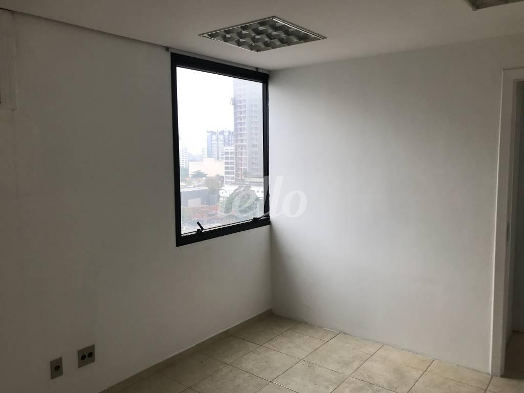 SALA 01 de Sala / Conjunto para alugar, Padrão com 33 m², e 1 vaga em Vila Pompeia - São Paulo