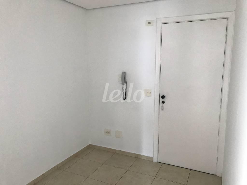 RECEPÇÃO de Sala / Conjunto para alugar, Padrão com 33 m², e 1 vaga em Vila Pompeia - São Paulo