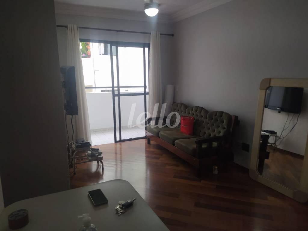 SALA 2 AMBIENTES de Apartamento à venda, Padrão com 61 m², 2 quartos e 1 vaga em Santo Antônio - São Caetano do Sul