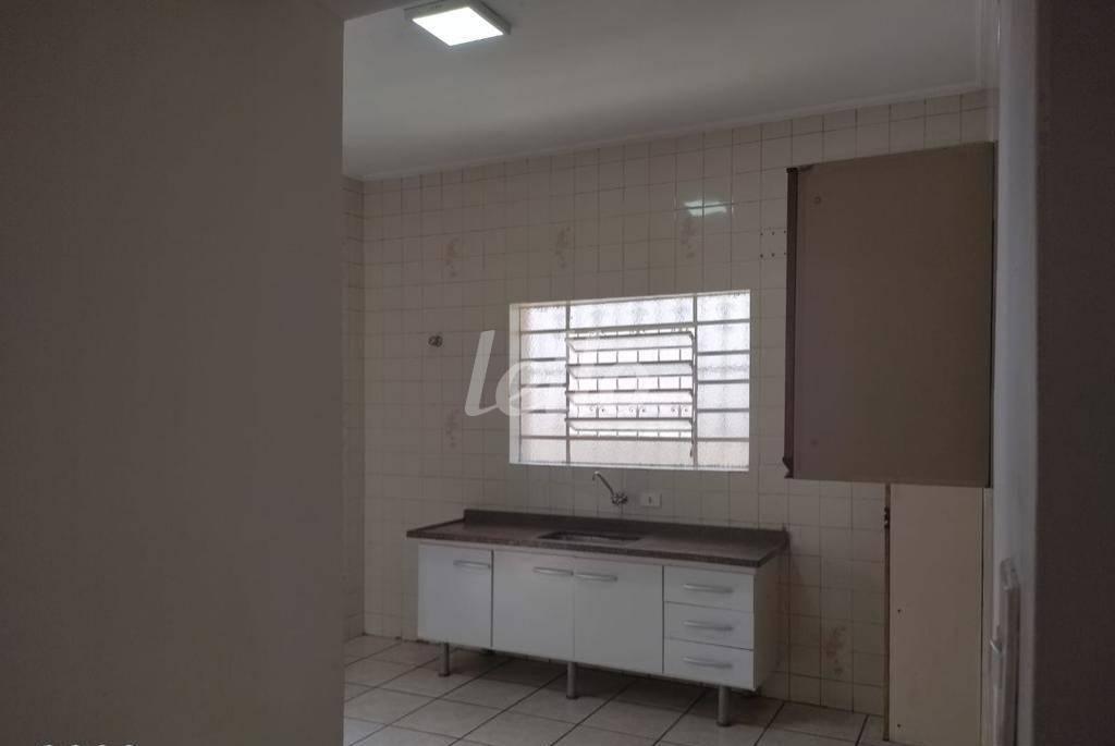 COZINHA de Casa à venda, térrea com 58 m², 2 quartos e 2 vagas em Vila Moreira - São Paulo
