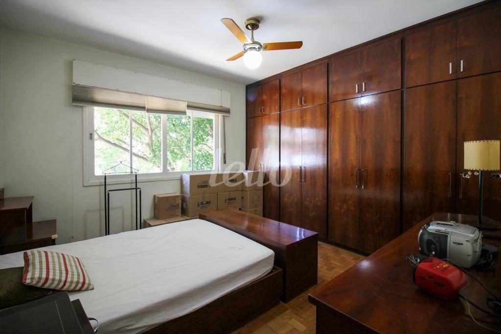 DORMITORIO de Apartamento à venda, Padrão com 134 m², 3 quartos e 1 vaga em Pinheiros - São Paulo
