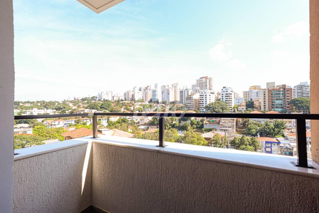 VARANDA de Apartamento à venda, Padrão com 103 m², 3 quartos e 2 vagas em Santa Cecília - São Paulo