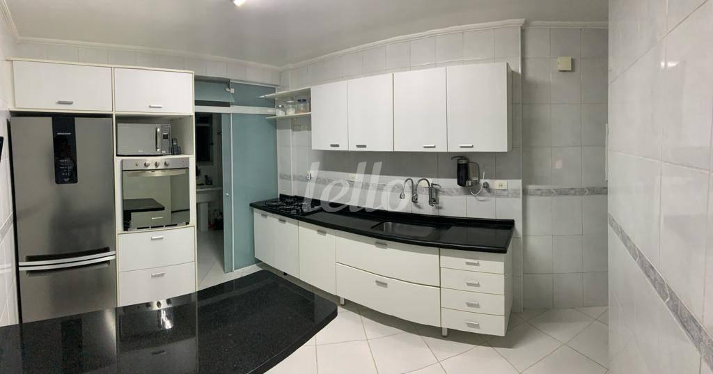 COZINHA de Apartamento à venda, Padrão com 100 m², 3 quartos e 1 vaga em Água Rasa - São Paulo