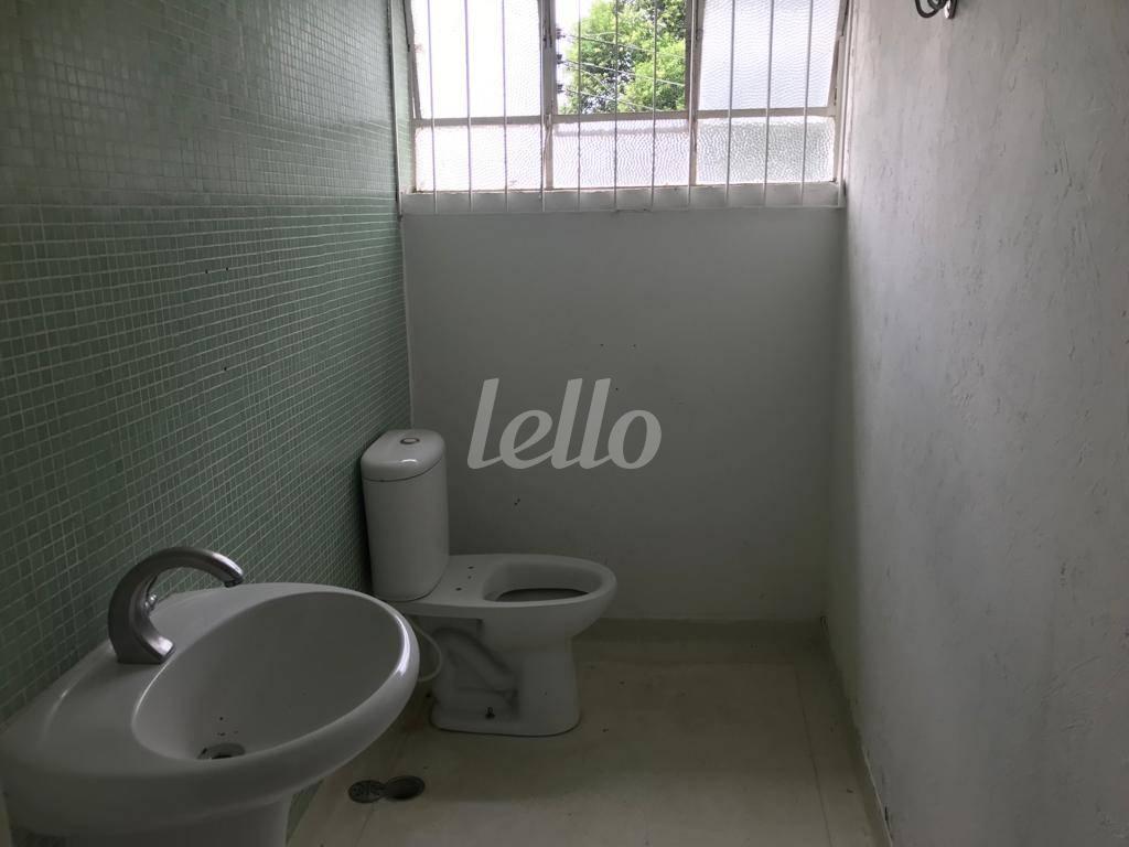 WC de Salão para alugar, Padrão com 70 m², e em Sumaré - São Paulo