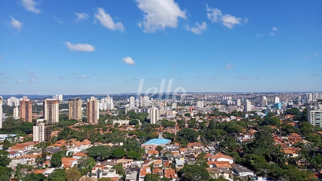 VISTA SACADA  SUÍTE 4 de Apartamento para alugar, Padrão com 329 m², 4 quartos e 3 vagas em Santo Amaro - São Paulo