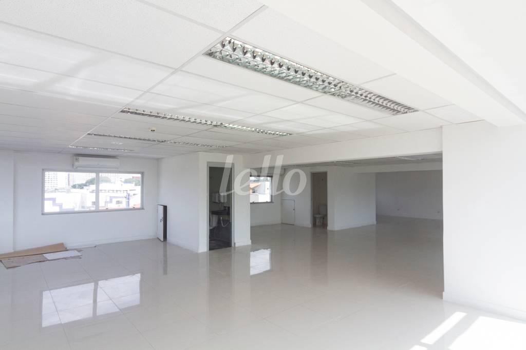 SALA de Sala / Conjunto para alugar, Padrão com 84 m², e 2 vagas em Santana - São Paulo