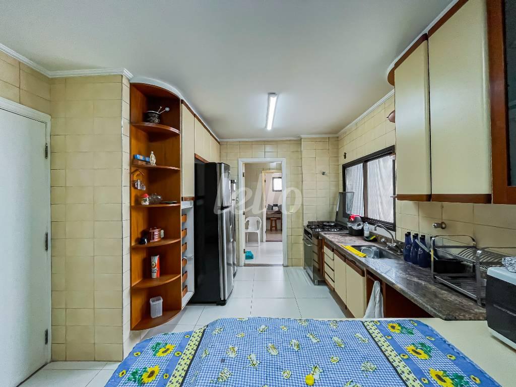 COZINHA de Apartamento à venda, cobertura - Padrão com 320 m², 3 quartos e 3 vagas em Mooca - São Paulo