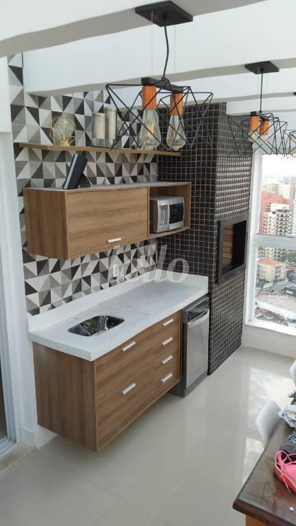 VARANDA de Apartamento à venda, cobertura - Padrão com 136 m², 3 quartos e 3 vagas em Vila Gilda - Santo André