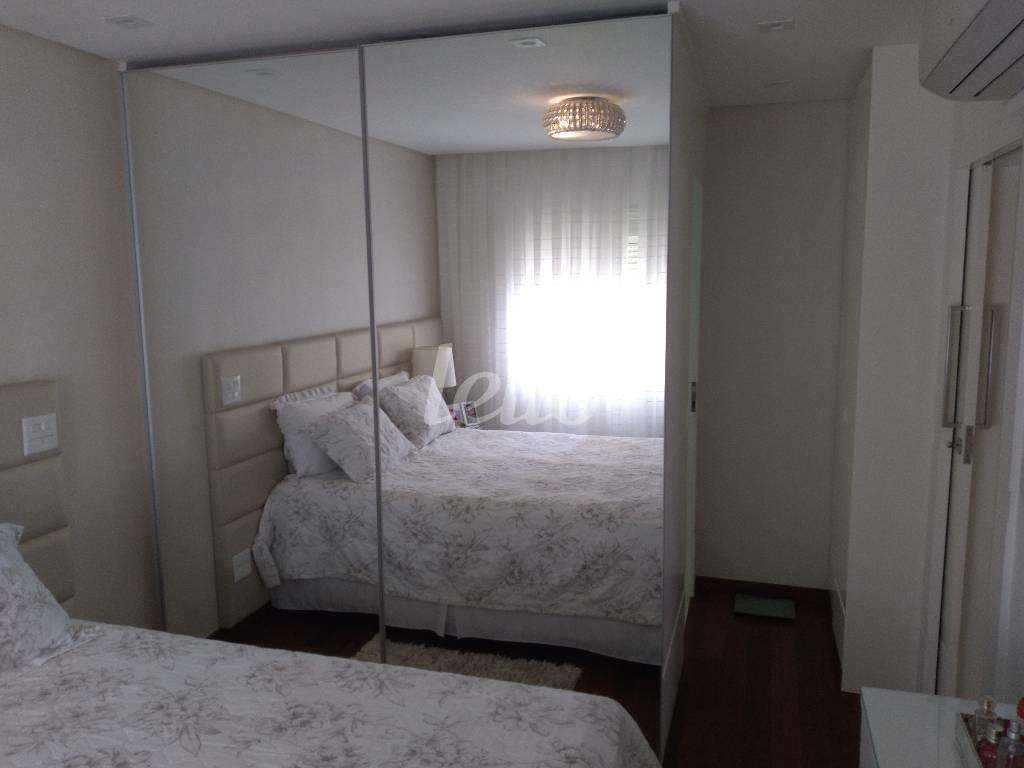 SUÍTE de Apartamento à venda, Padrão com 130 m², 4 quartos e 3 vagas em Mooca - São Paulo