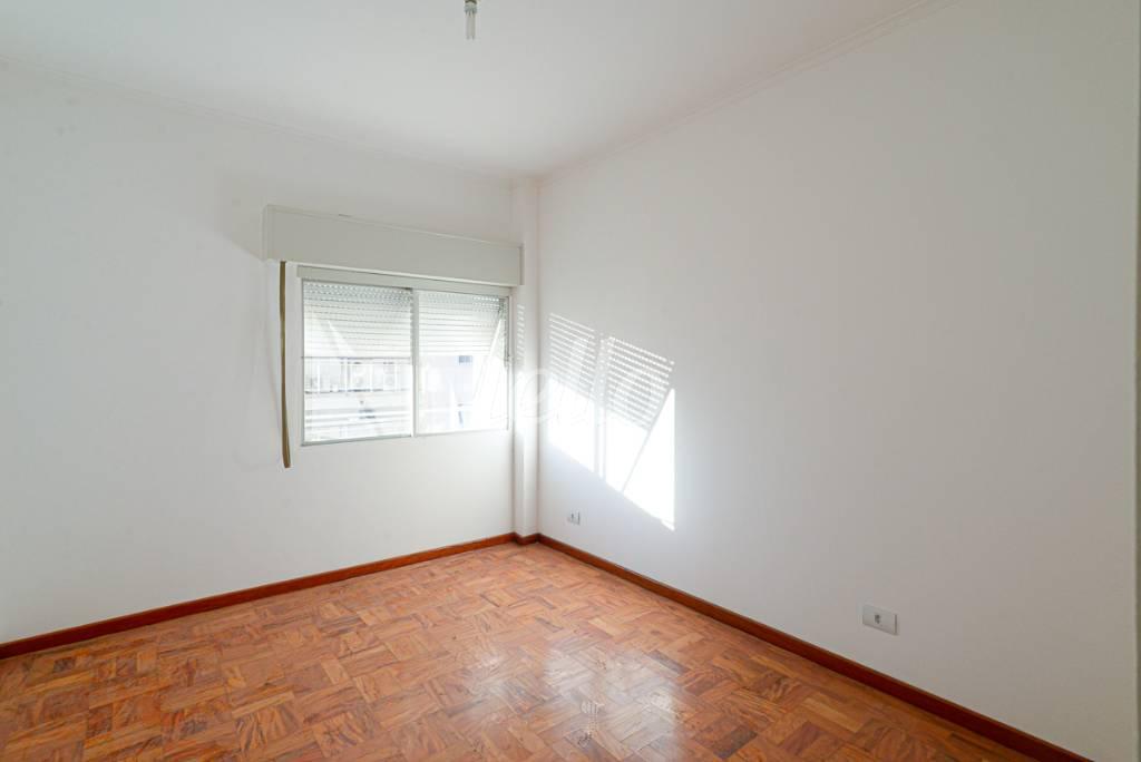 DORMITORIO de Apartamento à venda, Padrão com 108 m², 2 quartos e 1 vaga em Vila Nova Conceição - São Paulo