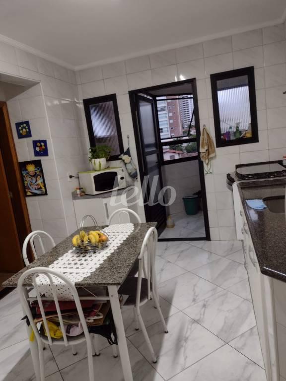 COZINHA de Apartamento à venda, Padrão com 105 m², 3 quartos e 2 vagas em Chora Menino - São Paulo