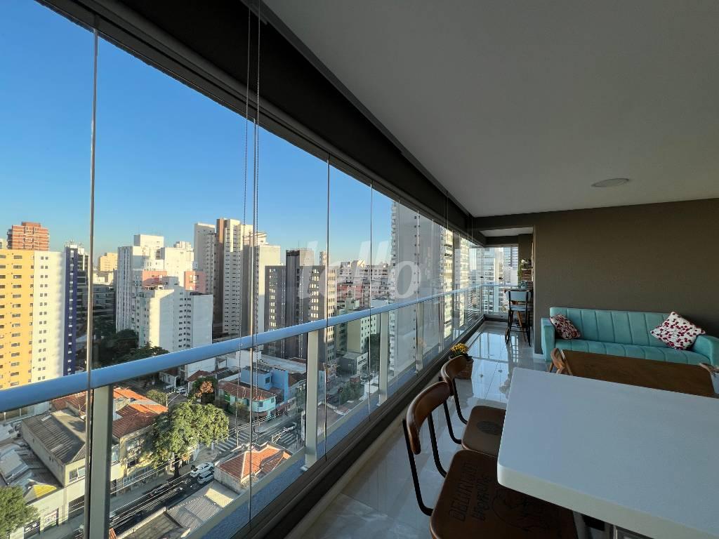 VARANDA GOURMET de Apartamento à venda, Padrão com 121 m², 3 quartos e 2 vagas em Pinheiros - São Paulo