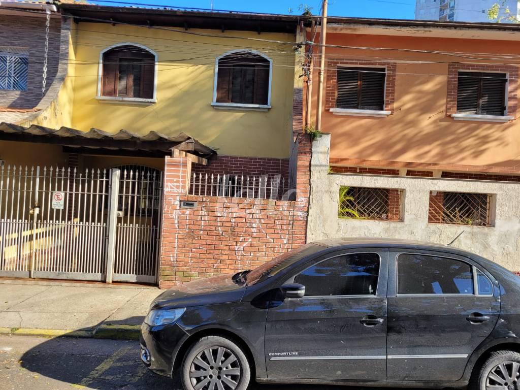 FACHADA de Casa à venda, sobrado com 142 m², 3 quartos e 2 vagas em Vila Bela - São Paulo
