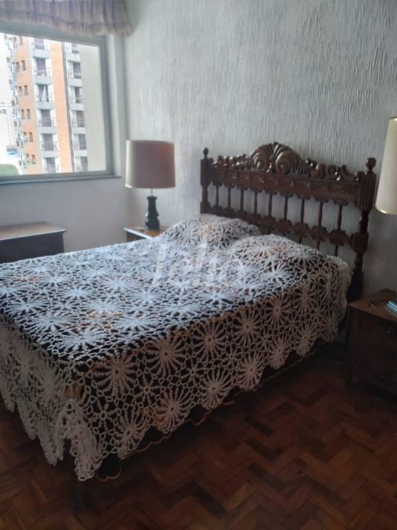 DORMITORIO de Apartamento para alugar, Padrão com 144 m², 3 quartos e 1 vaga em Cerqueira César - São Paulo
